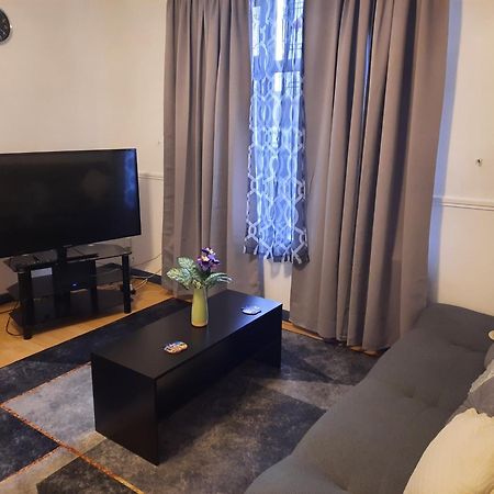 47R Place Dagenham Esterno foto